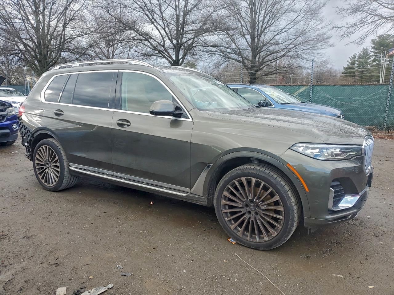 2021 BMW X7 xDrive40I - Фото 4