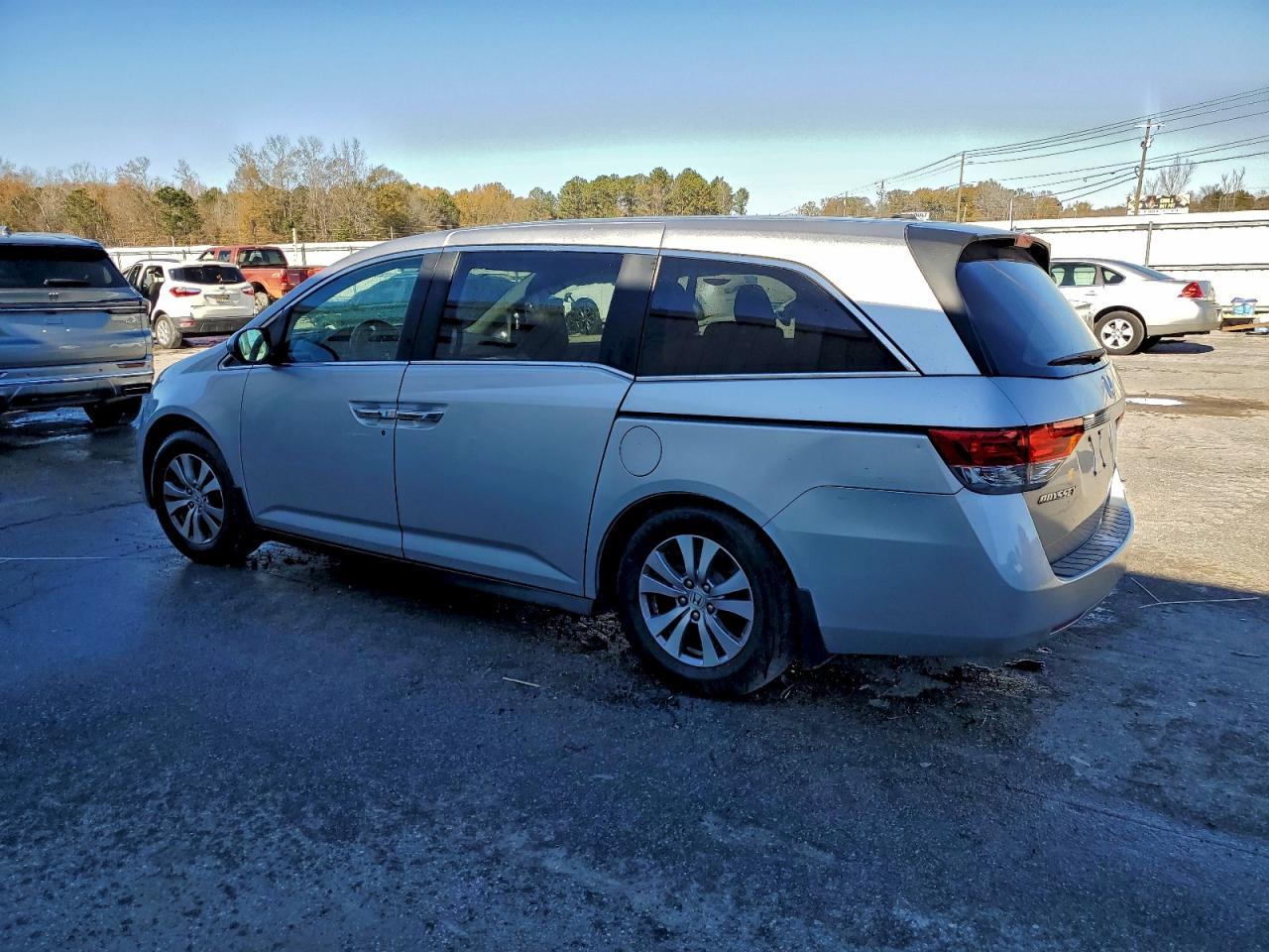 2015 Honda Odyssey Exl - Фото 2