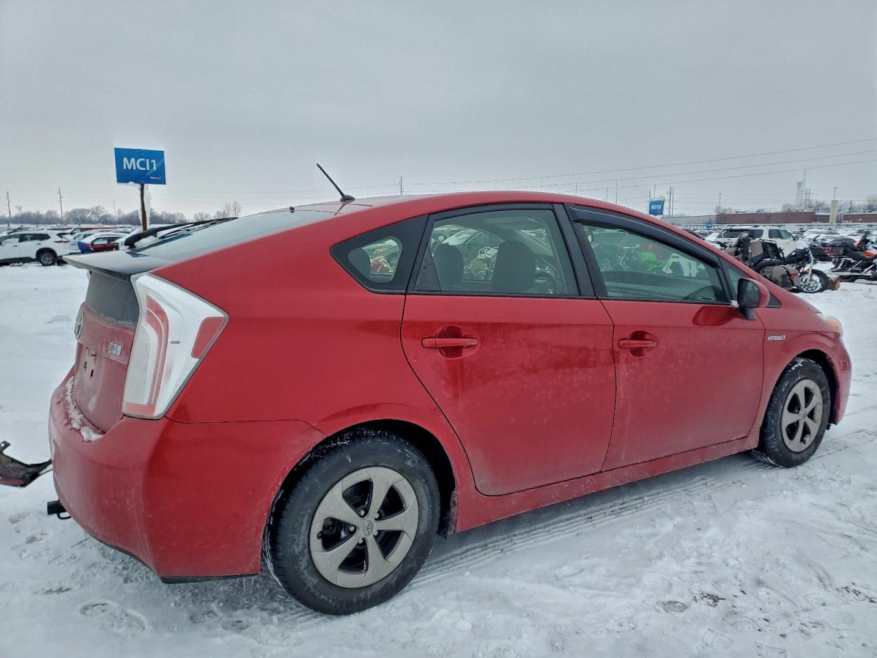 2014 Toyota Prius - Фото 3