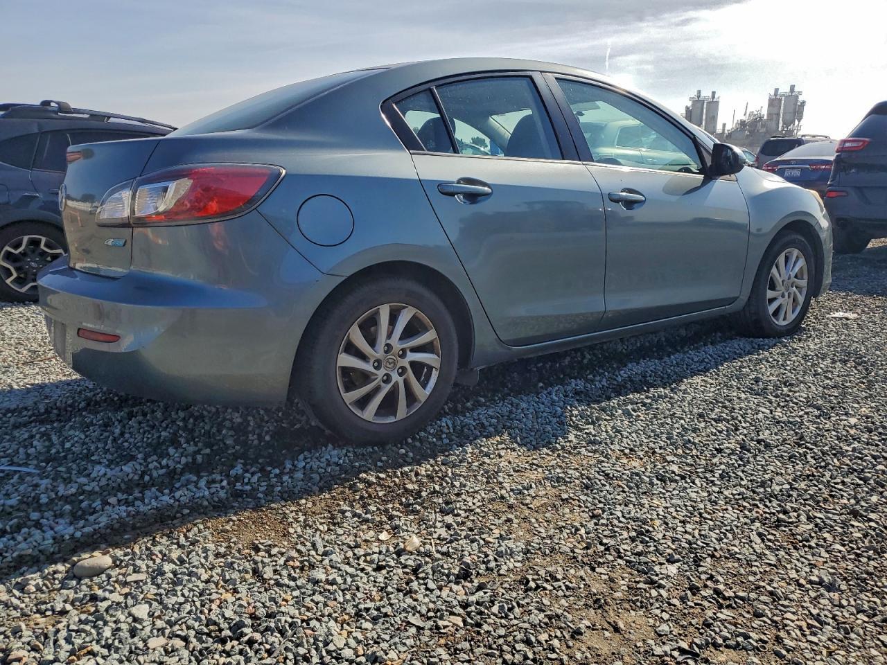 2012 Mazda 3 I - Фото 3