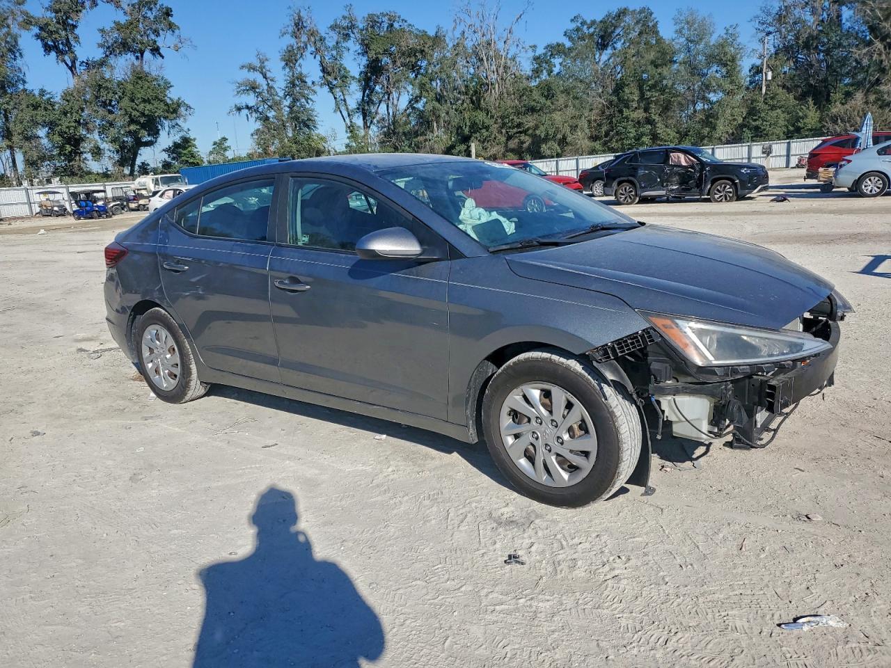 2019 Hyundai Elantra Se - Фото 4