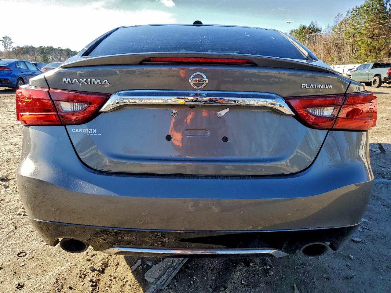 2017 Nissan Maxima 3.5S - Image 6
