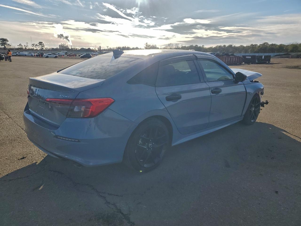 2022 Honda Civic Sport - Image 3