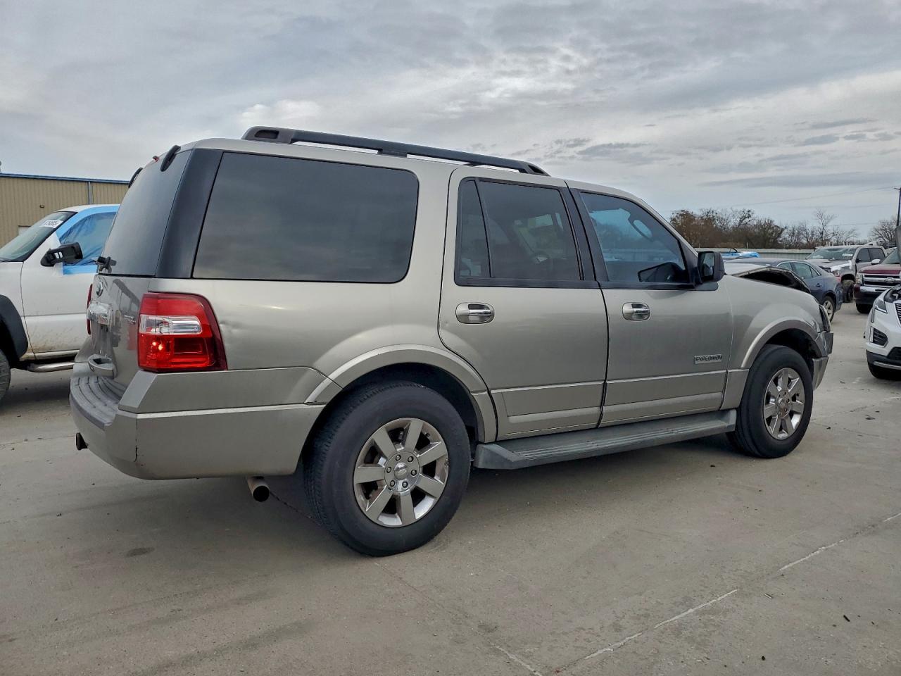 2008 Ford Expedition Xlt - Фото 3