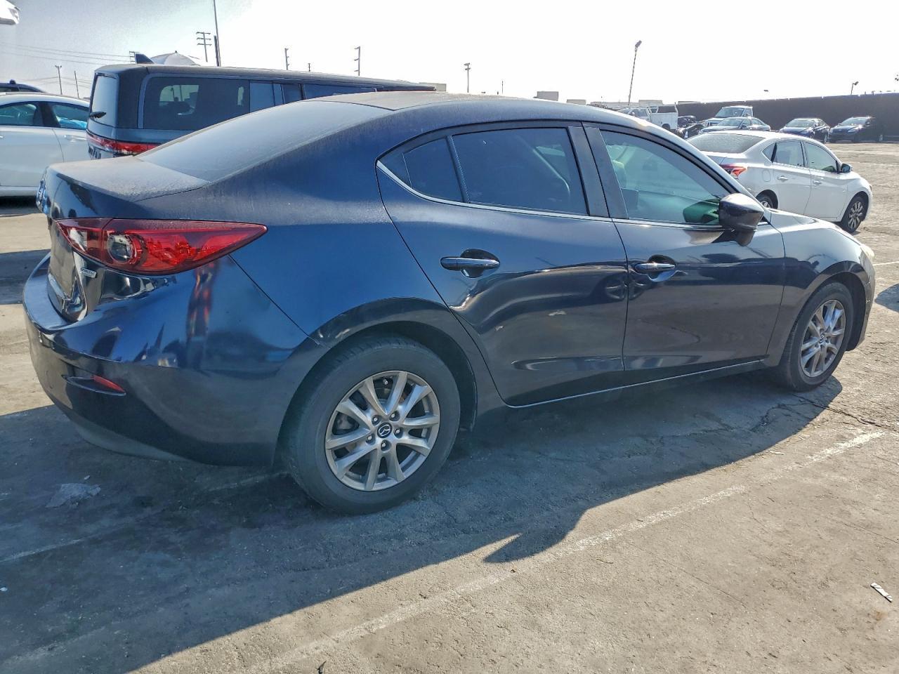 2016 Mazda 3 Sport - Фото 3