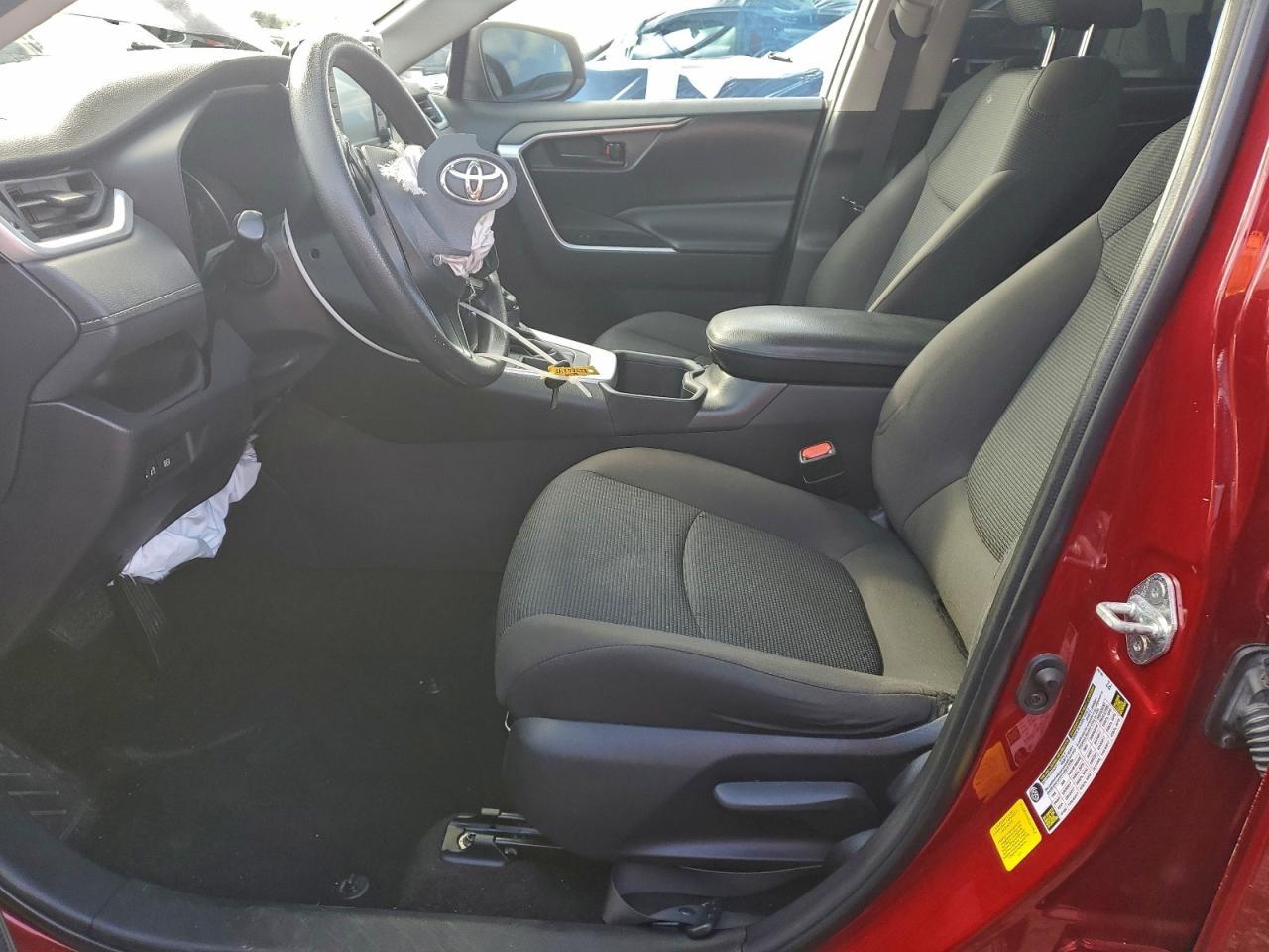 2022 Toyota Rav4 Le - Фото 7