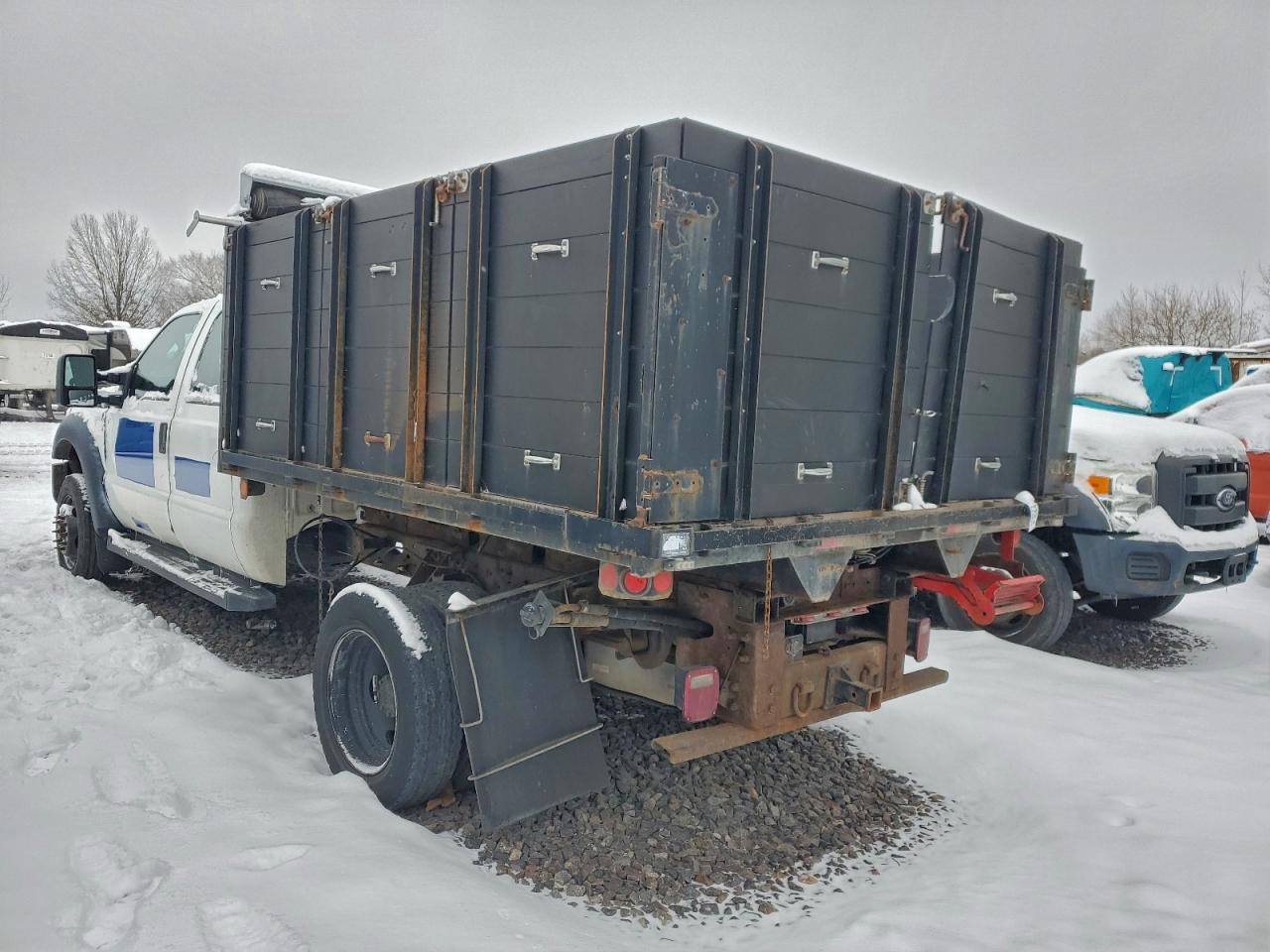 2016 Ford F450 Super Duty - Фото 2