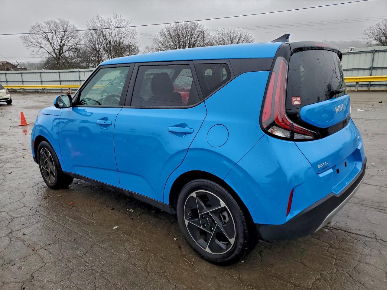 2025 Kia Soul Ex - Image 2