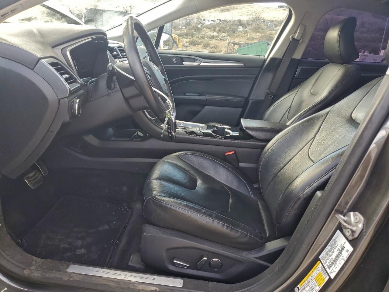 2016 Ford Fusion Titanium Phev - Image 7