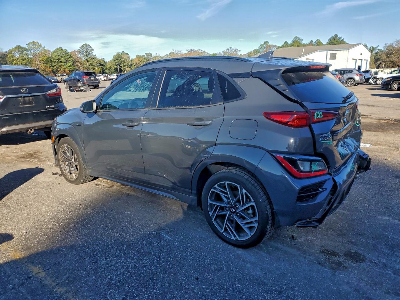 2023 Hyundai Kona Limit - Image 2