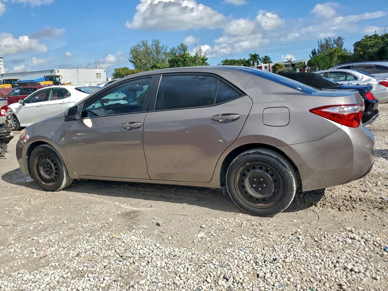 2015 Toyota Corolla L - Image 2