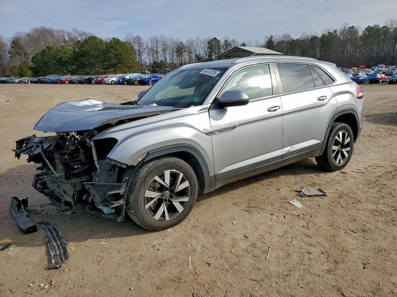 2022 Volkswagen Atlas Cross Sport Se