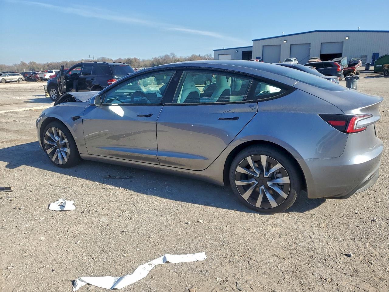 2025 Tesla Model 3 - Image 2
