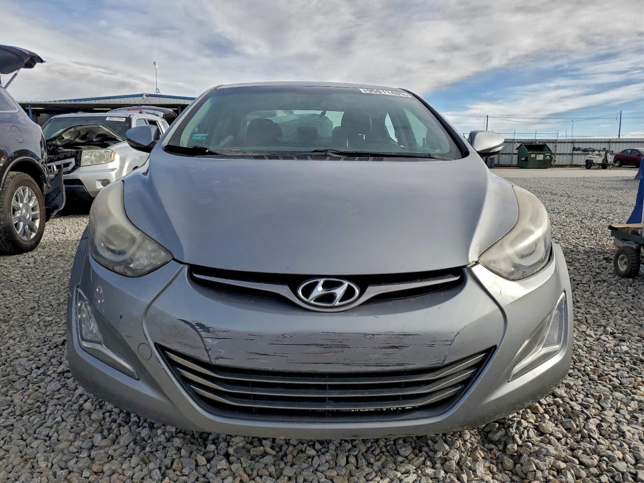 2015 Hyundai Elantra Se - Image 5