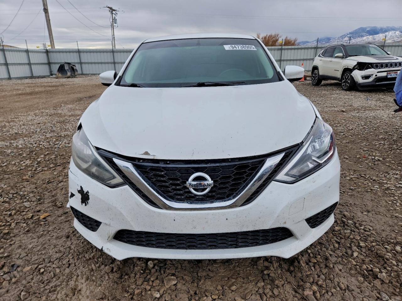 2017 Nissan Sentra S - Image 5