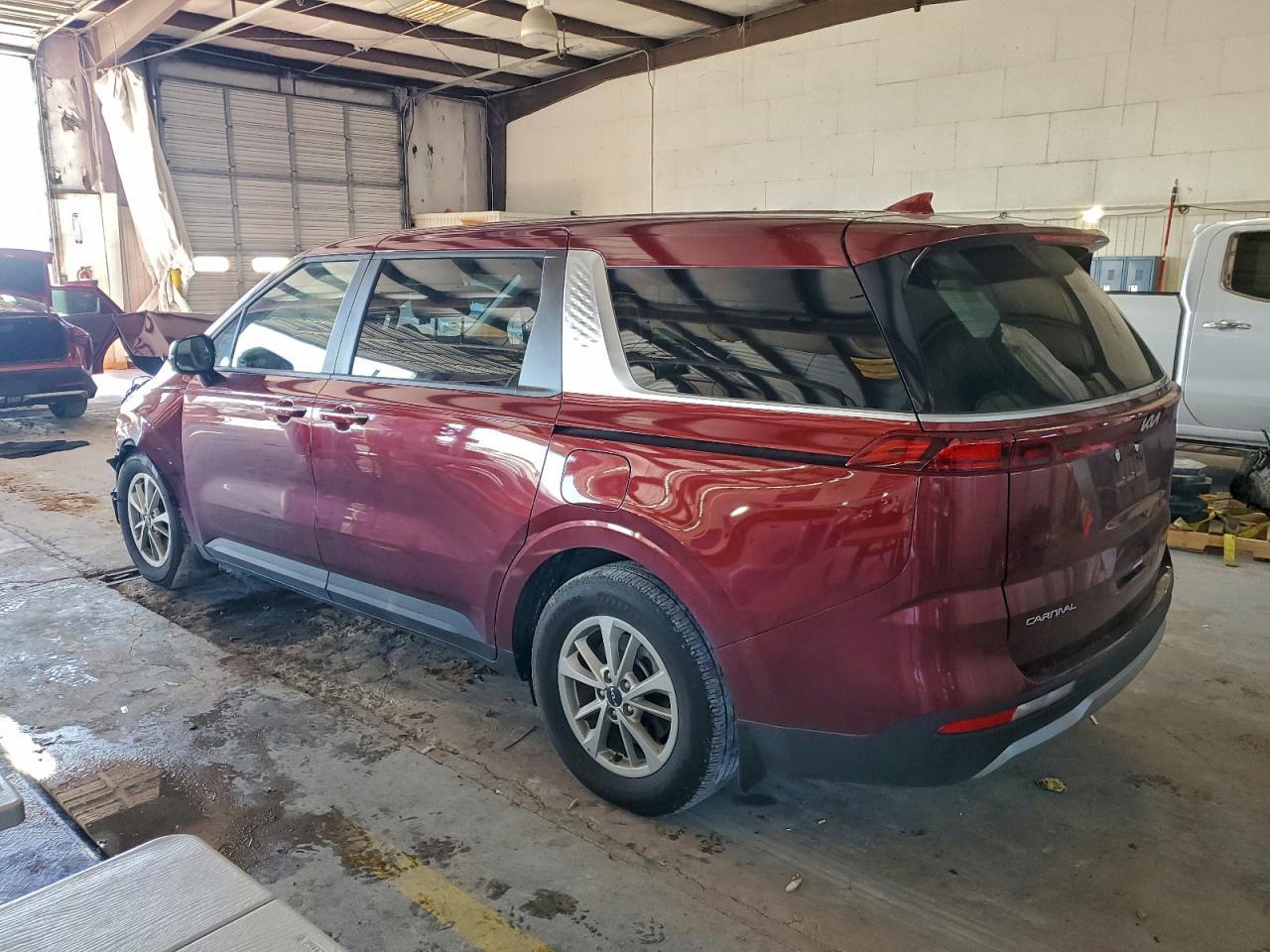 2024 Kia Carnival Lx - Фото 2