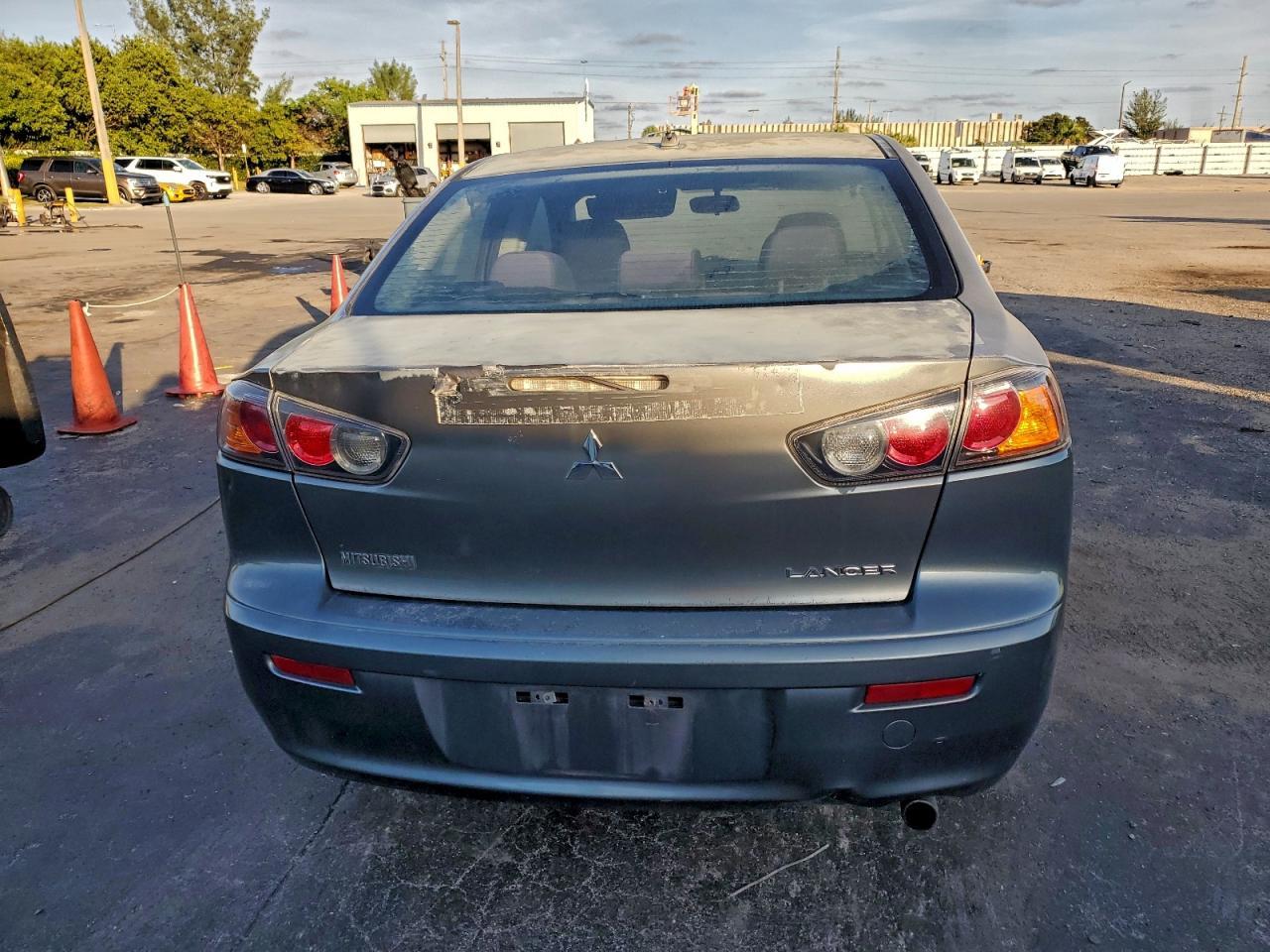 2010 Mitsubishi Lancer De - Фото 6