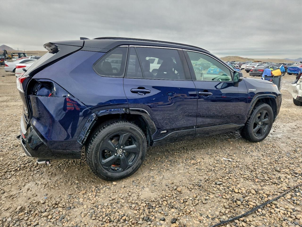 2020 Toyota Rav4 Xse - Image 3