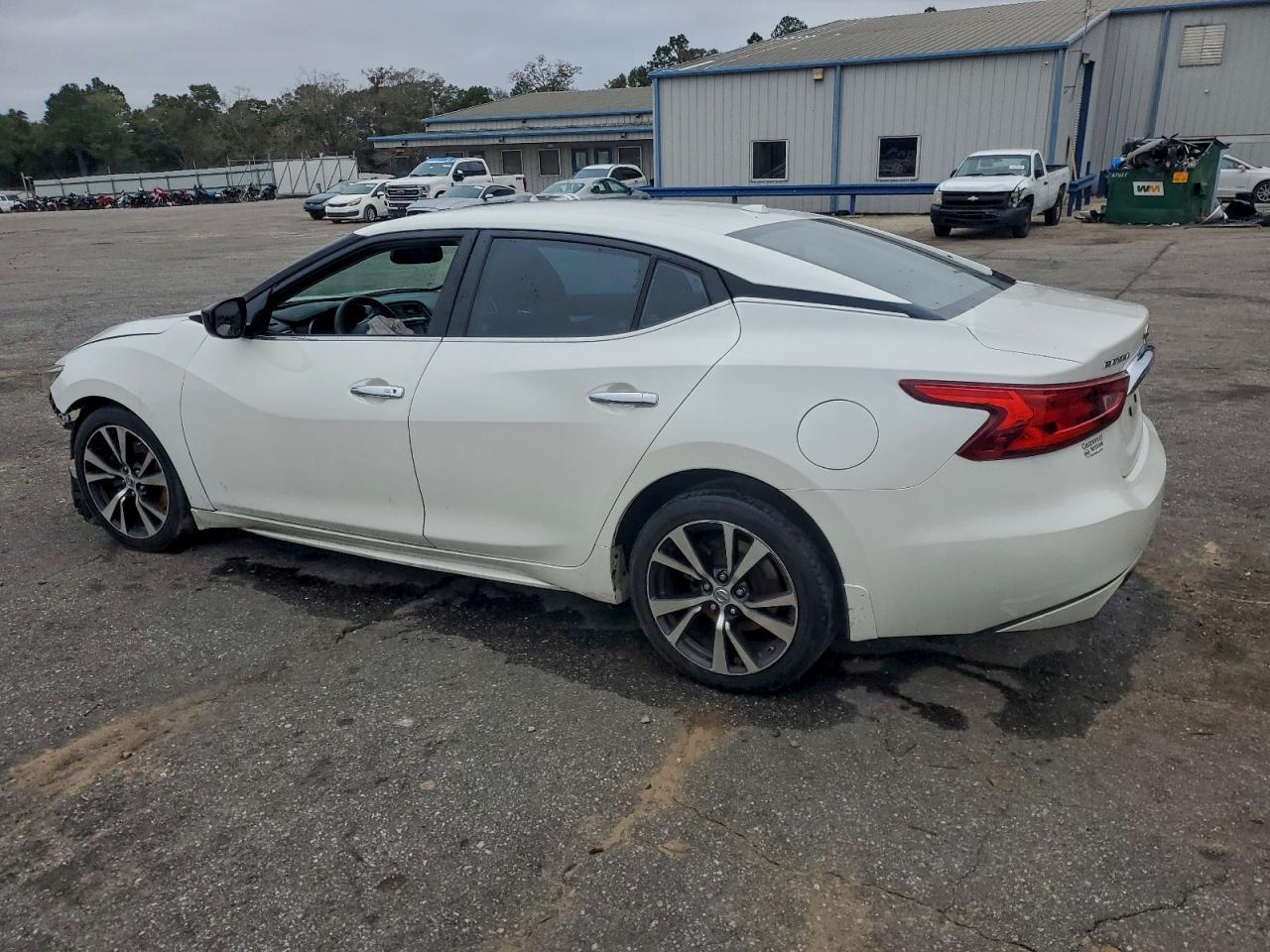 2016 Nissan Maxima 3.5S - Фото 2