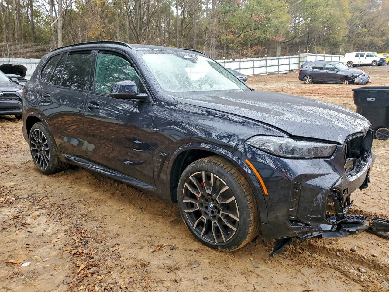 2025 BMW X5 xDrive40I - Image 4