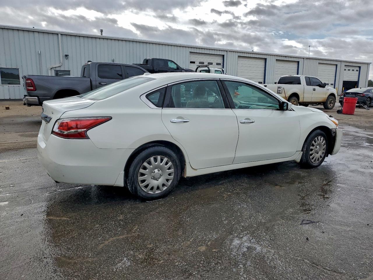 2014 Nissan Altima 2.5 - Фото 3