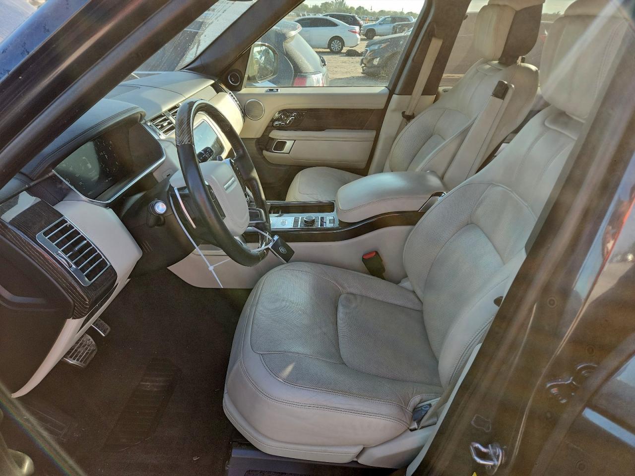 2020 Land Rover Range Rover Autobiography - Image 7