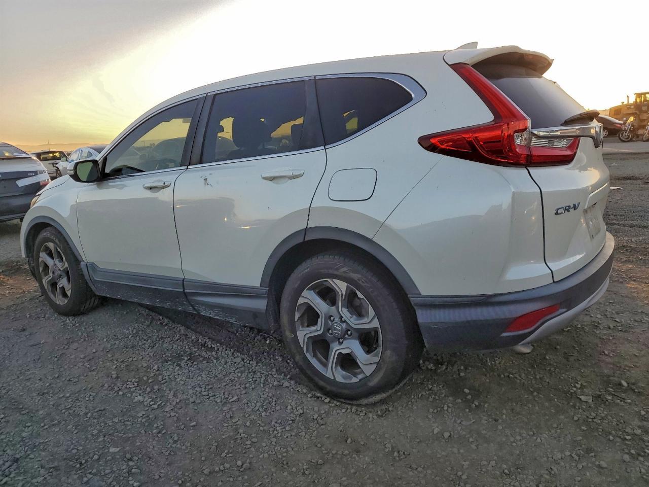 2018 Honda Cr-V Ex - Image 2