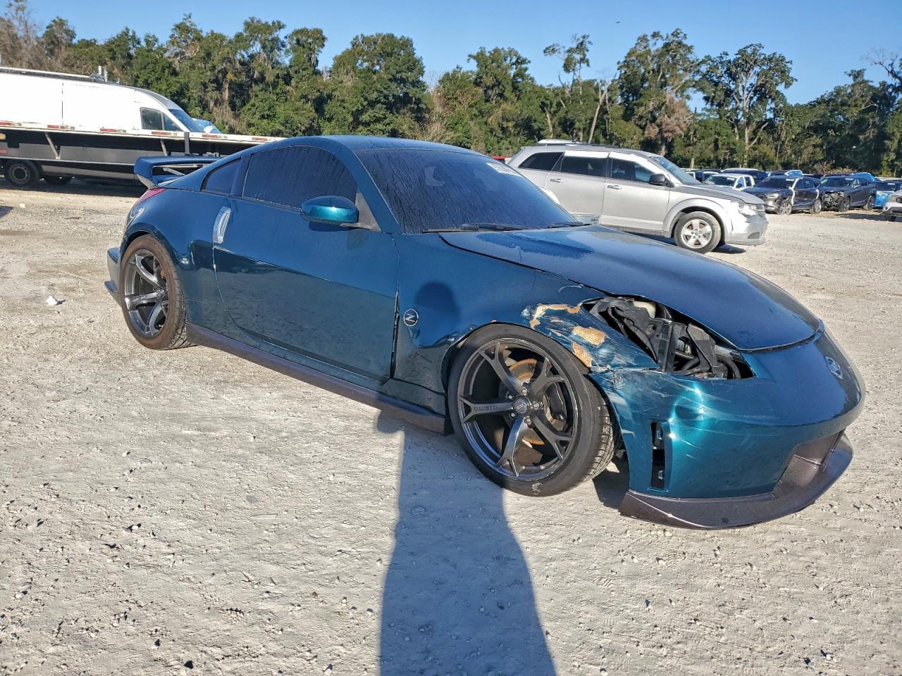 2007 Nissan 350Z Coupe - Image 4