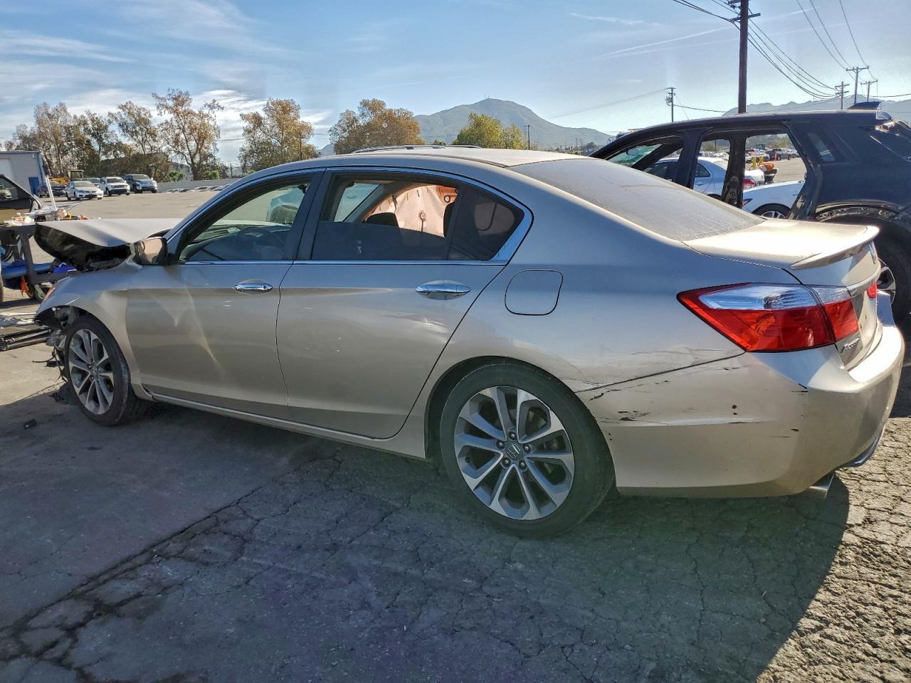 2014 Honda Accord Sport - Фото 2