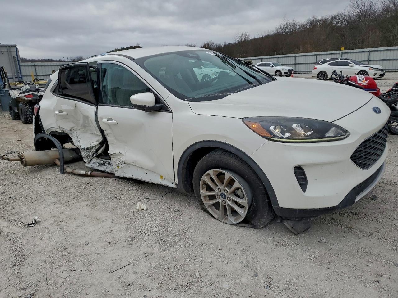 2020 Ford Escape Se - Фото 4