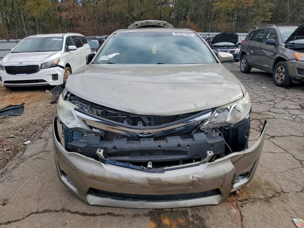 2014 Toyota Camry L - Фото 5