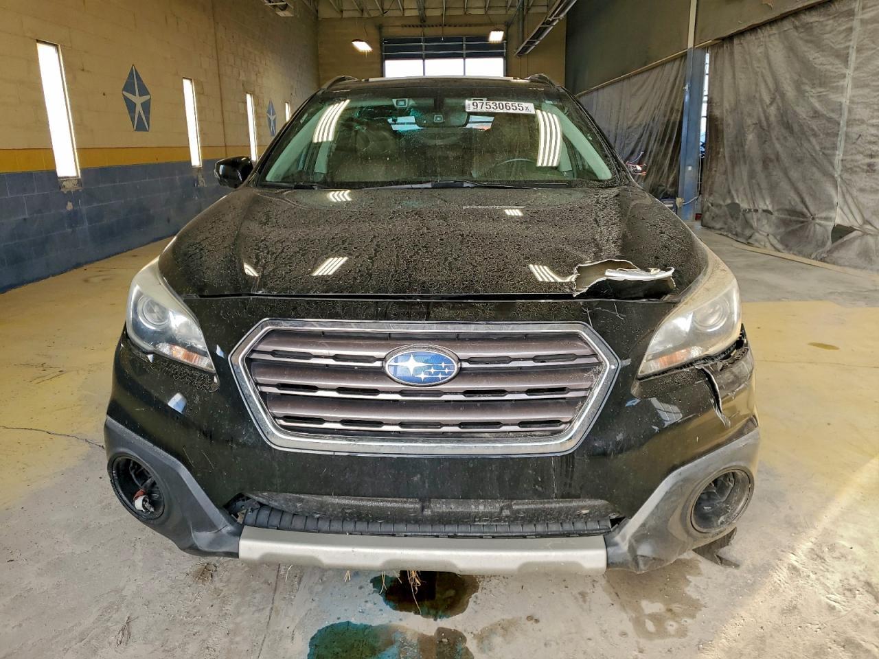 2017 Subaru Outback Touring - Image 5
