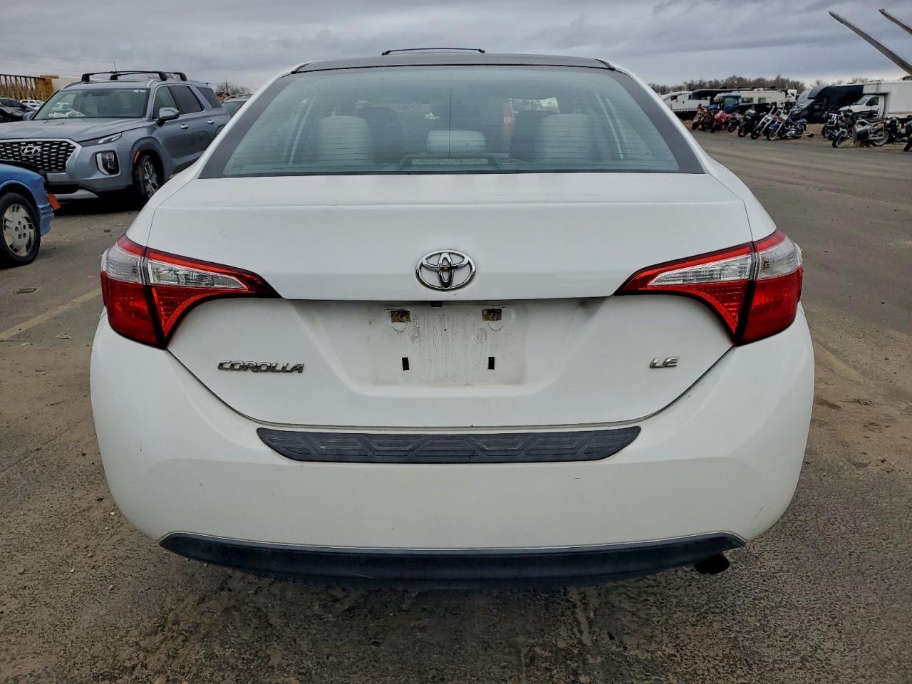 2014 Toyota Corolla L - Фото 6