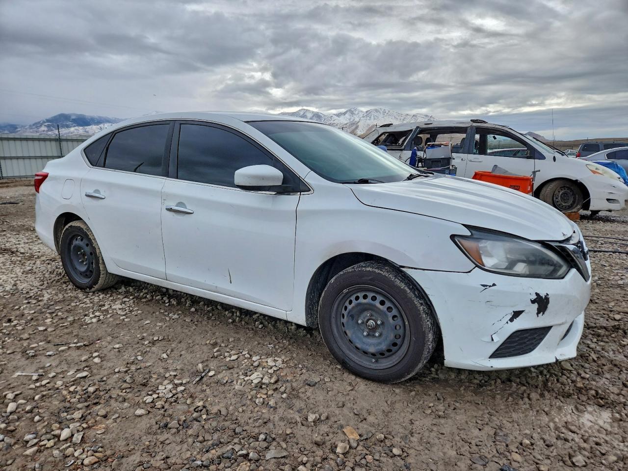 2017 Nissan Sentra S - Image 4