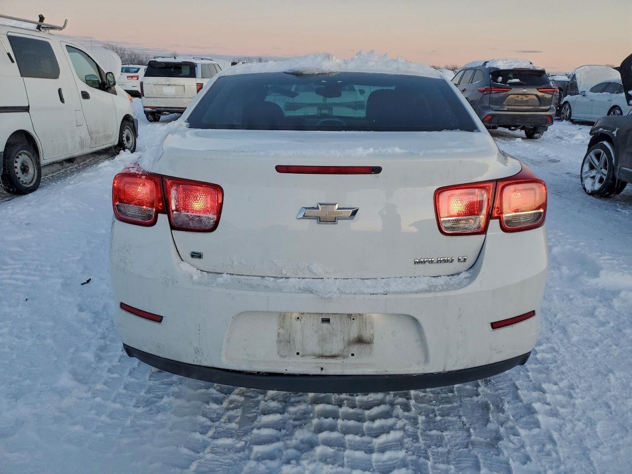 2015 Chevrolet Malibu 2Lt - Image 6