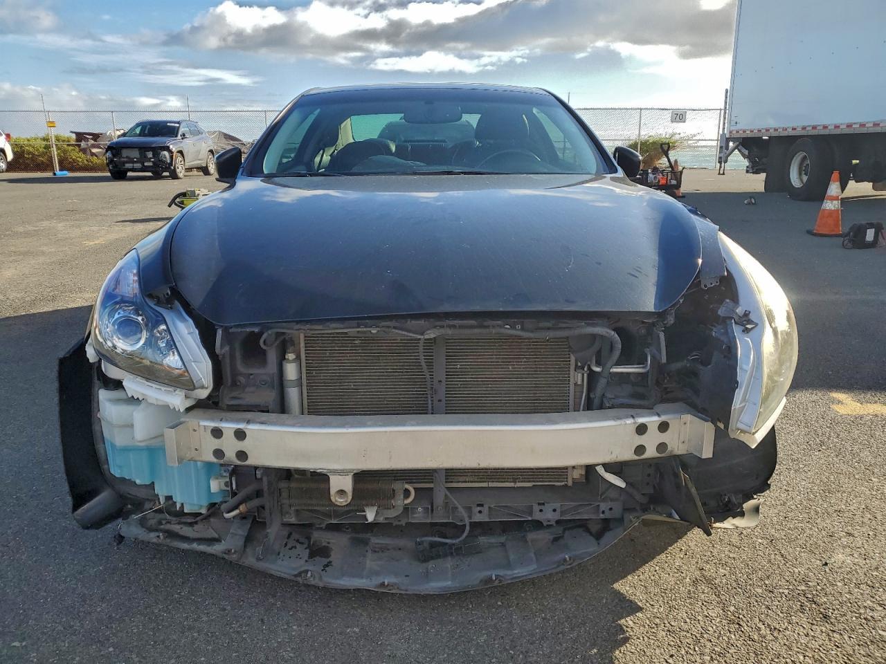 2015 Infiniti Q60 - Фото 5