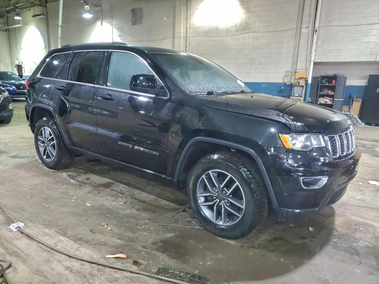 2019 Jeep Grand Cherokee Laredo - Фото 4