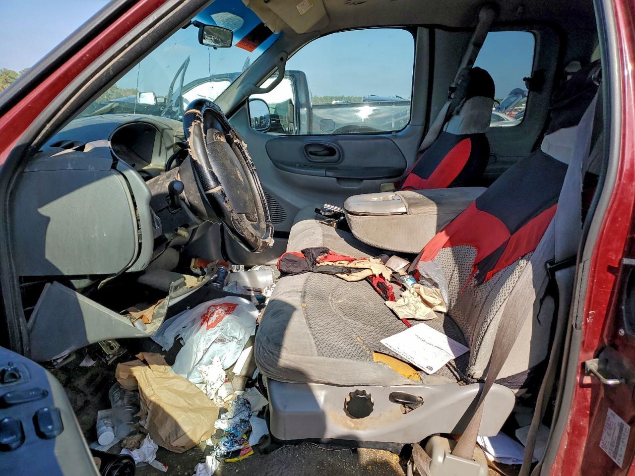 1999 Ford F150 - Фото 7