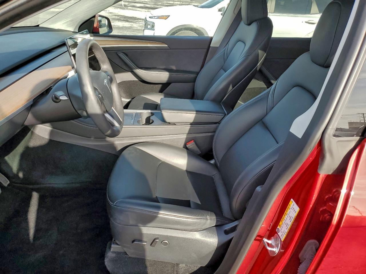 2023 Tesla Model Y - Фото 7