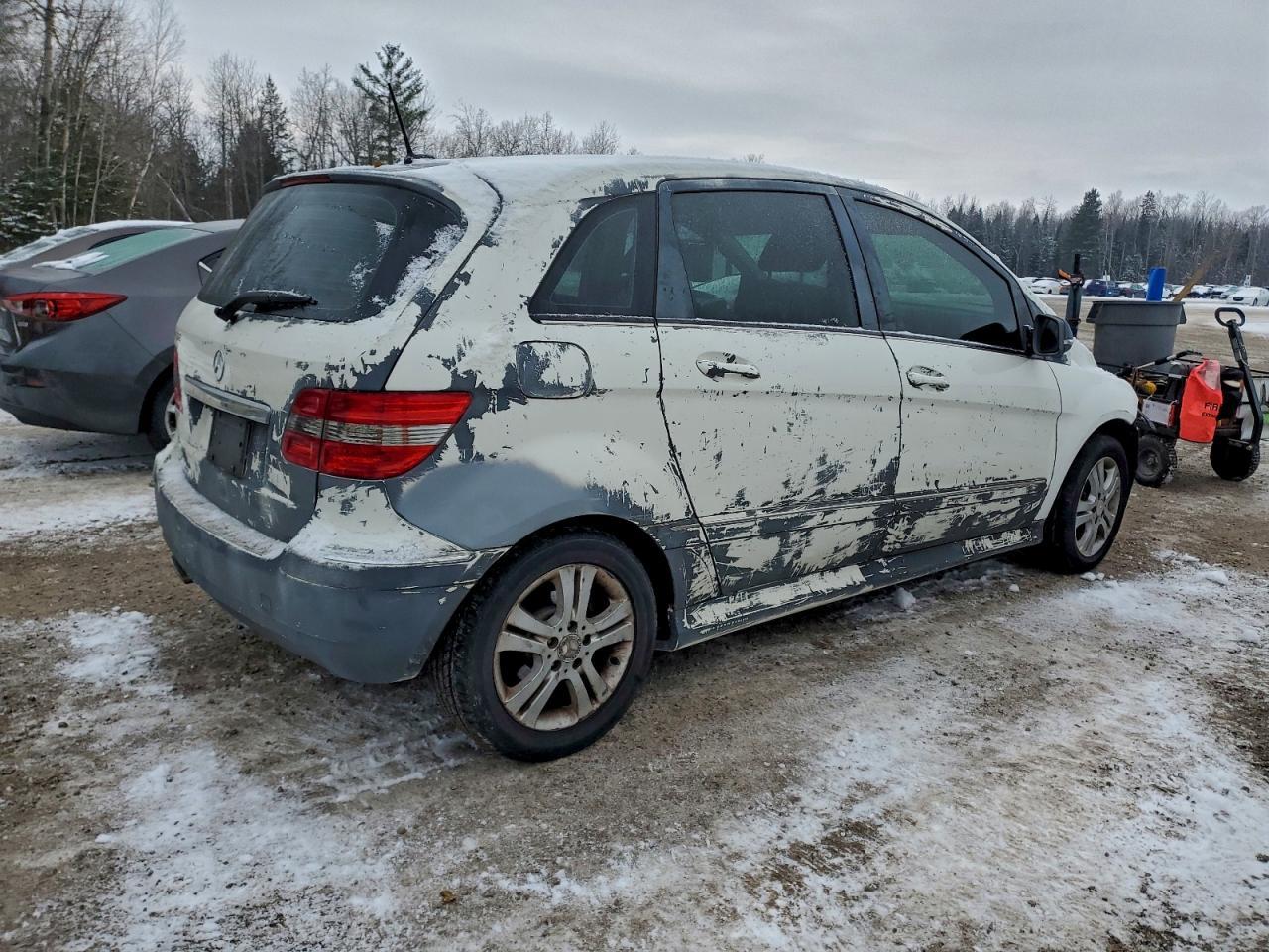 2009 Mercedes-Benz B200 - Фото 3