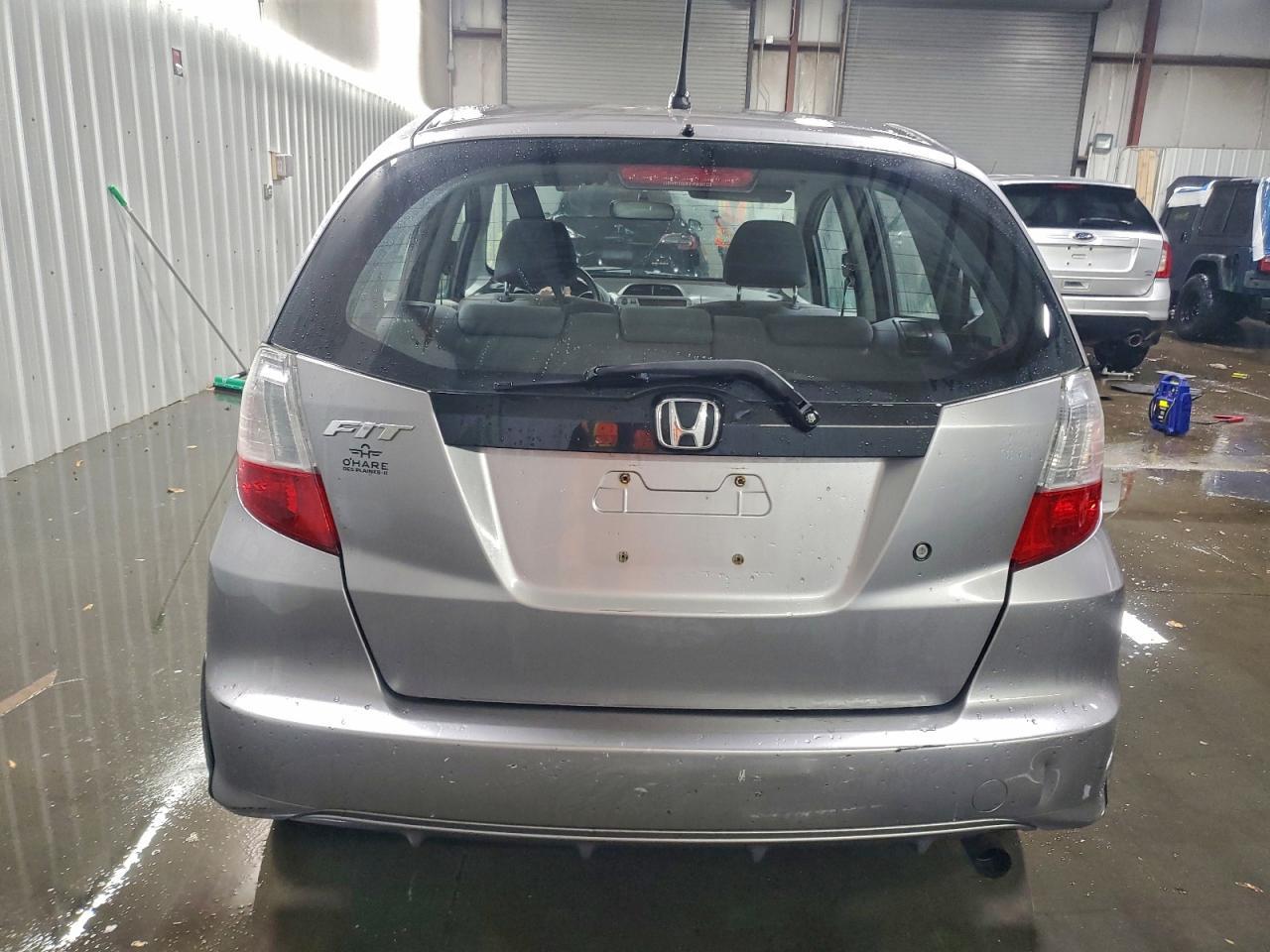 2010 Honda Fit - Фото 6