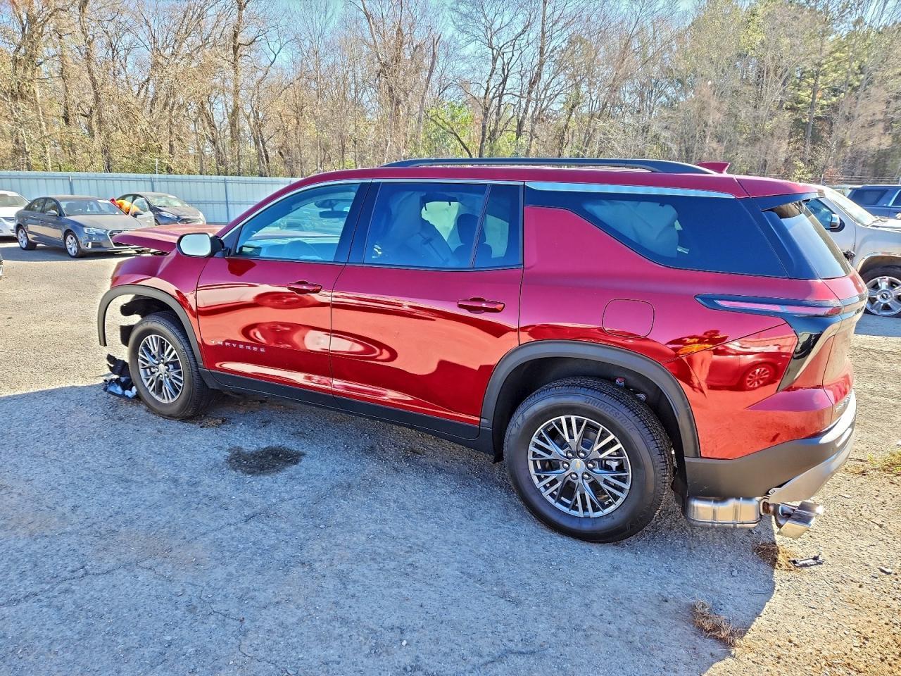 2026 Chevrolet Traverse Lt - Фото 2