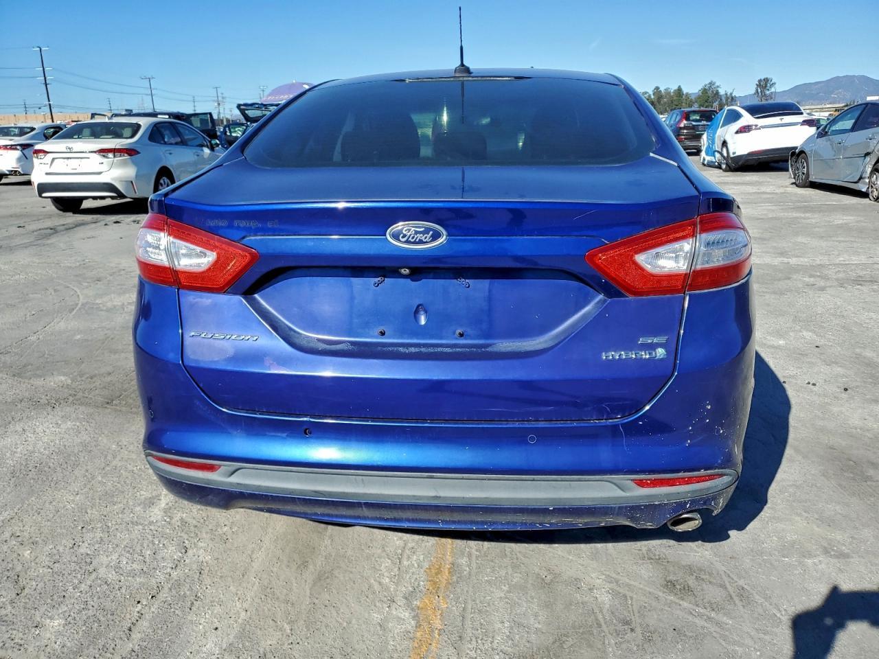 2015 Ford Fusion Se Hybrid - Фото 6