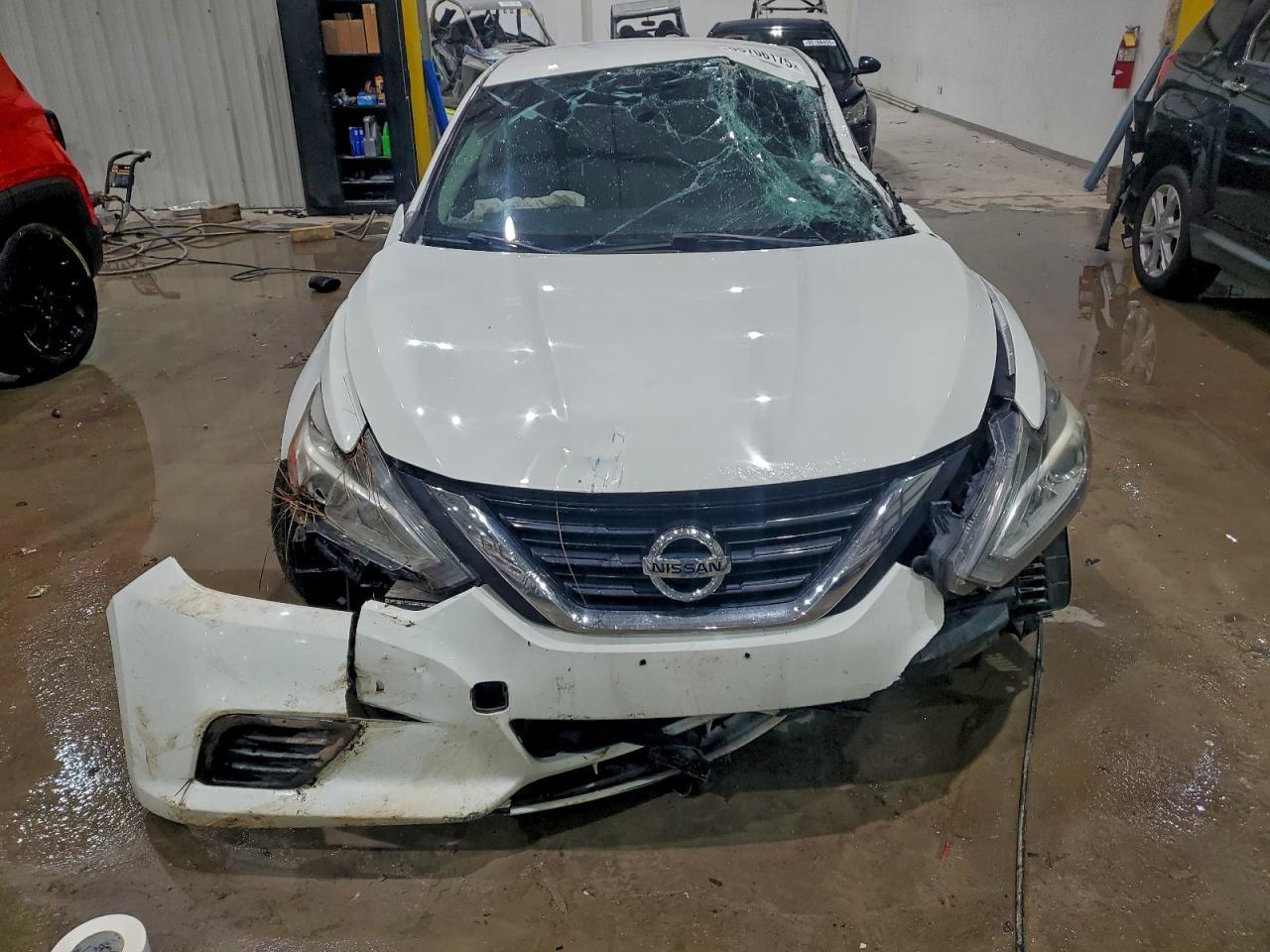 2018 Nissan Altima 2.5 S - Image 5
