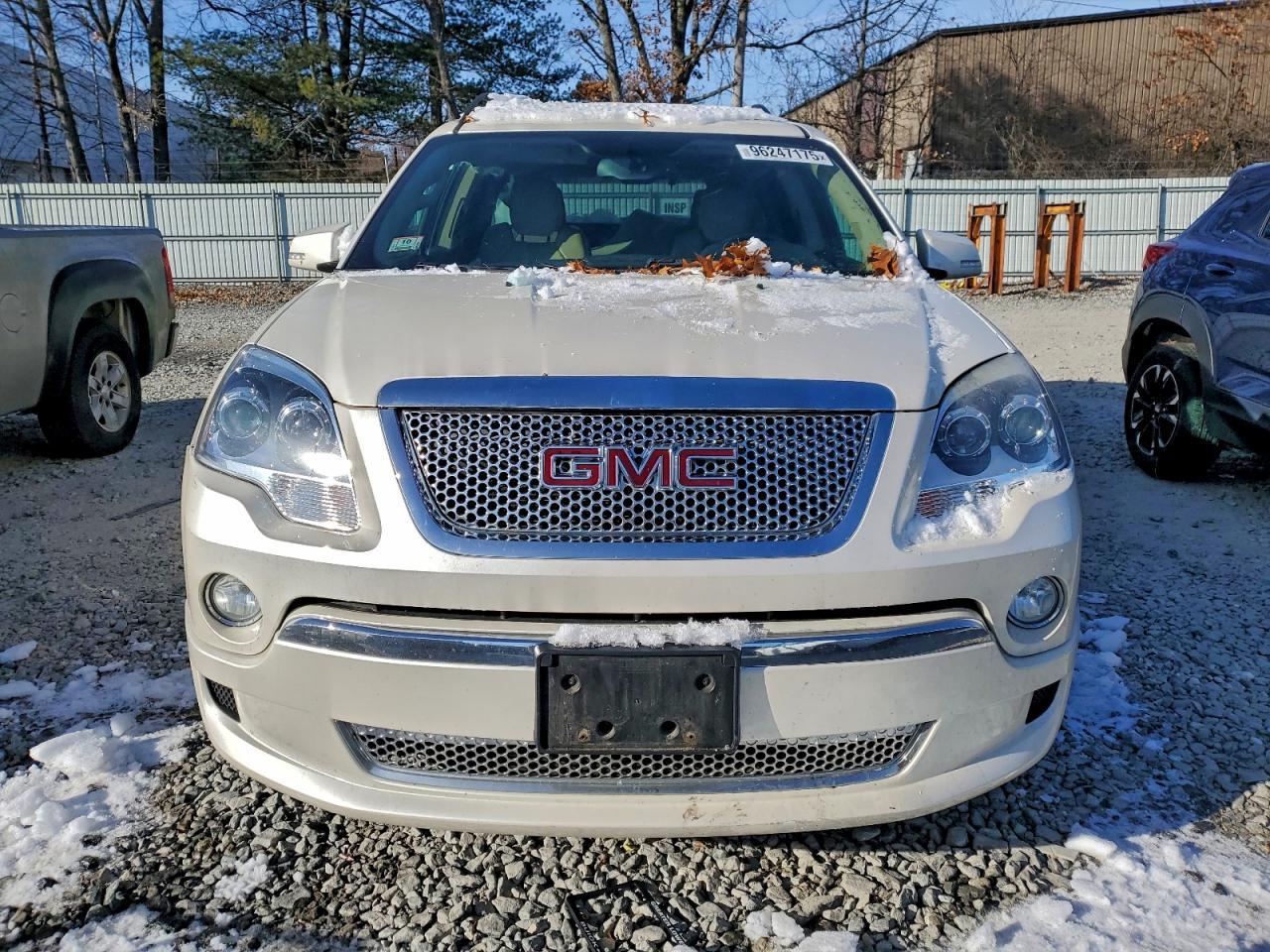 2011 GMC Acadia Denali - Фото 5