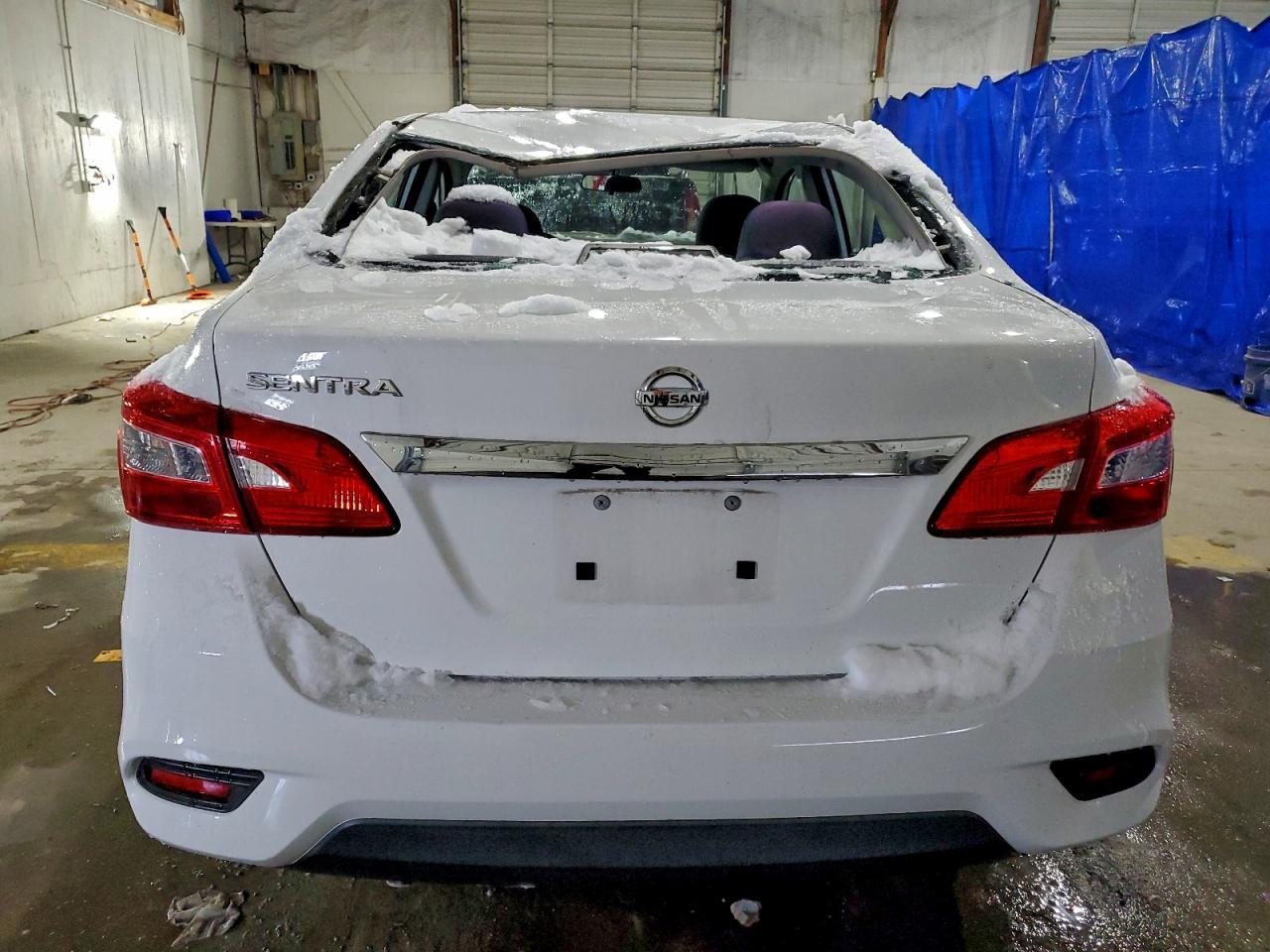 2017 Nissan Sentra S - Фото 6