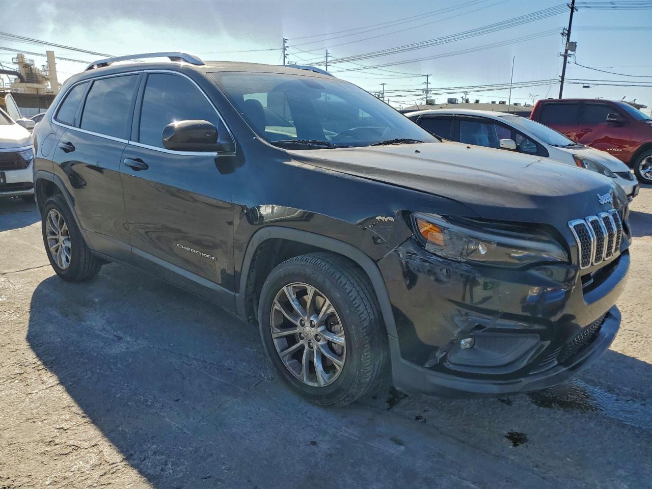 2019 Jeep Cherokee Latitude - Image 4