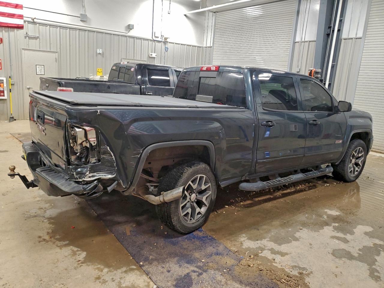 2017 GMC Sierra K1500 Slt - Image 3