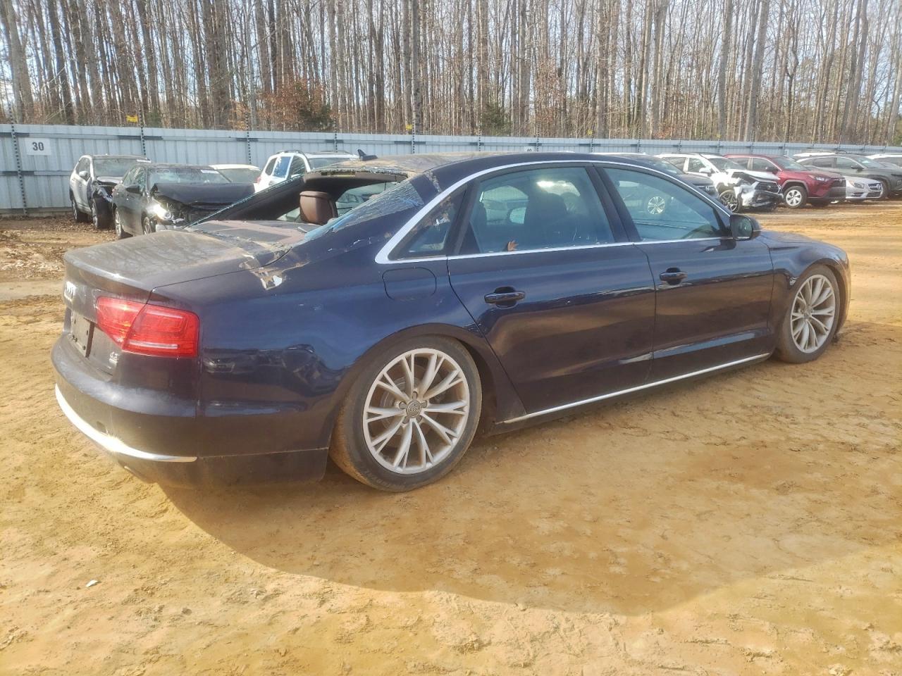 2011 Audi A8 L Quattro - Фото 3