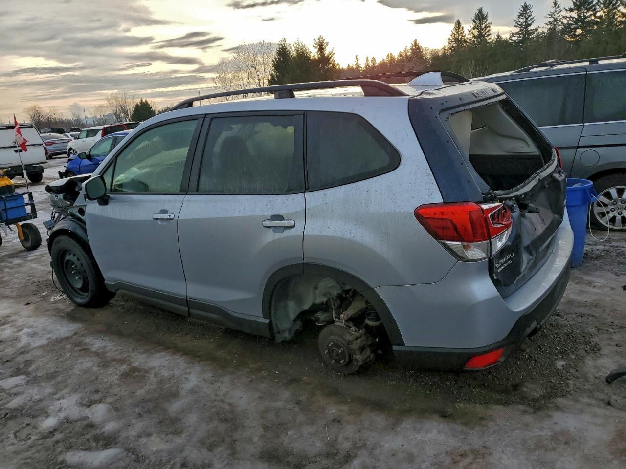 2020 Subaru Forester Premium - Фото 2